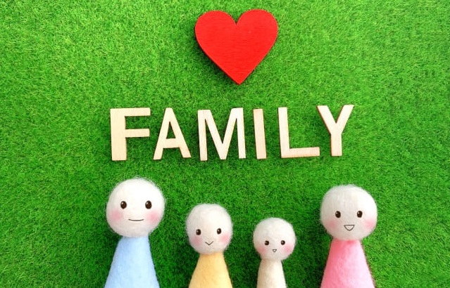 人形の4人家族